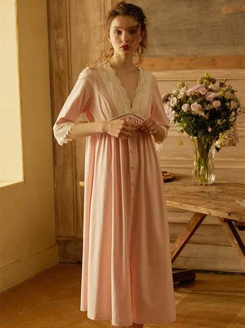 2019 Elegant Hollow Out V-Neck Lace Patchwork Women Night Wear Home Dress White Cotton Sleepwear Vintage Nightgown Bathrobe T489