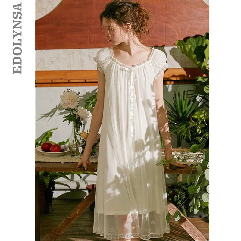 2019 Retro Sleepwear Vintage Bishop Sleeve Bow-knot Lace Cover Cotton Lining Women Night Wear Home Dress White Nightgown T499