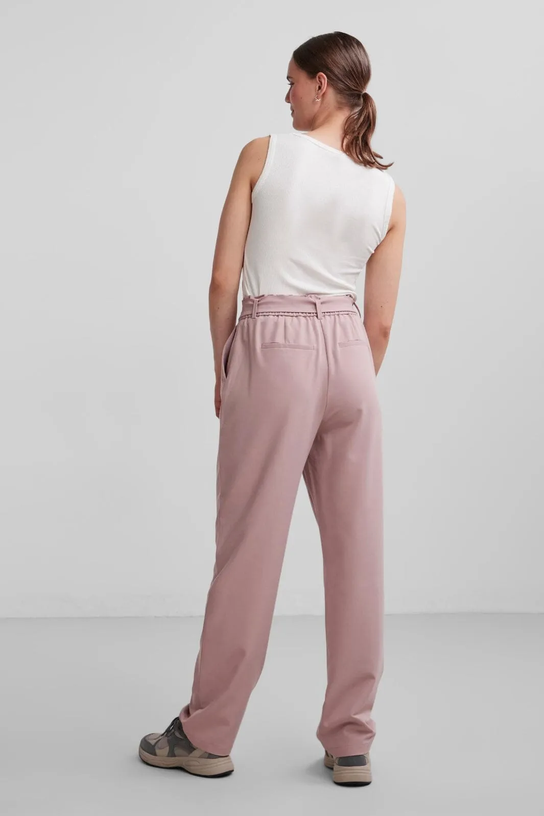 Pieces - Pcboss Paperbag Straight Pants - 4103916 Woodrose