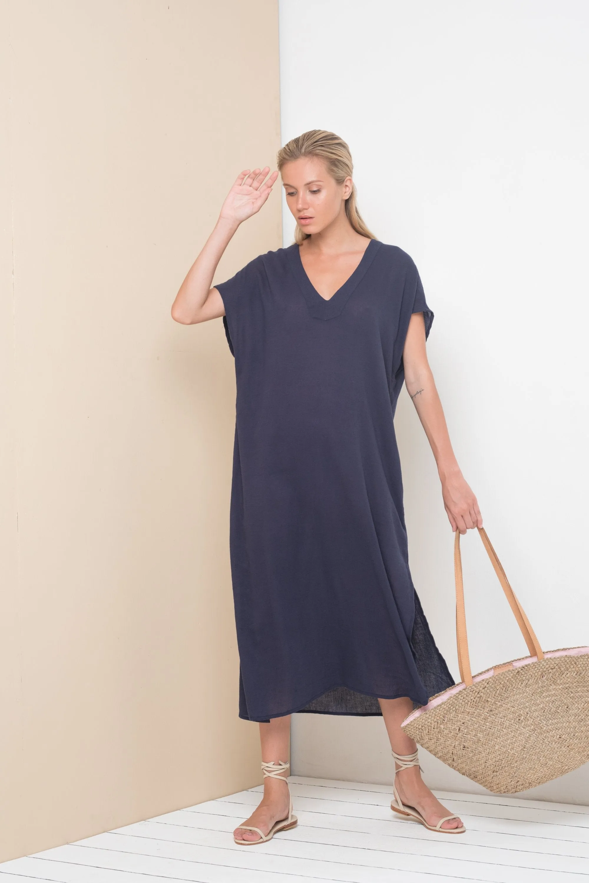 Pre-Order Curve Jaya Tunic